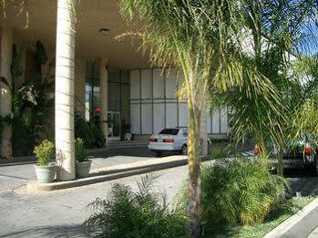Hometown Inn North Hills San Fernando Bagian luar foto